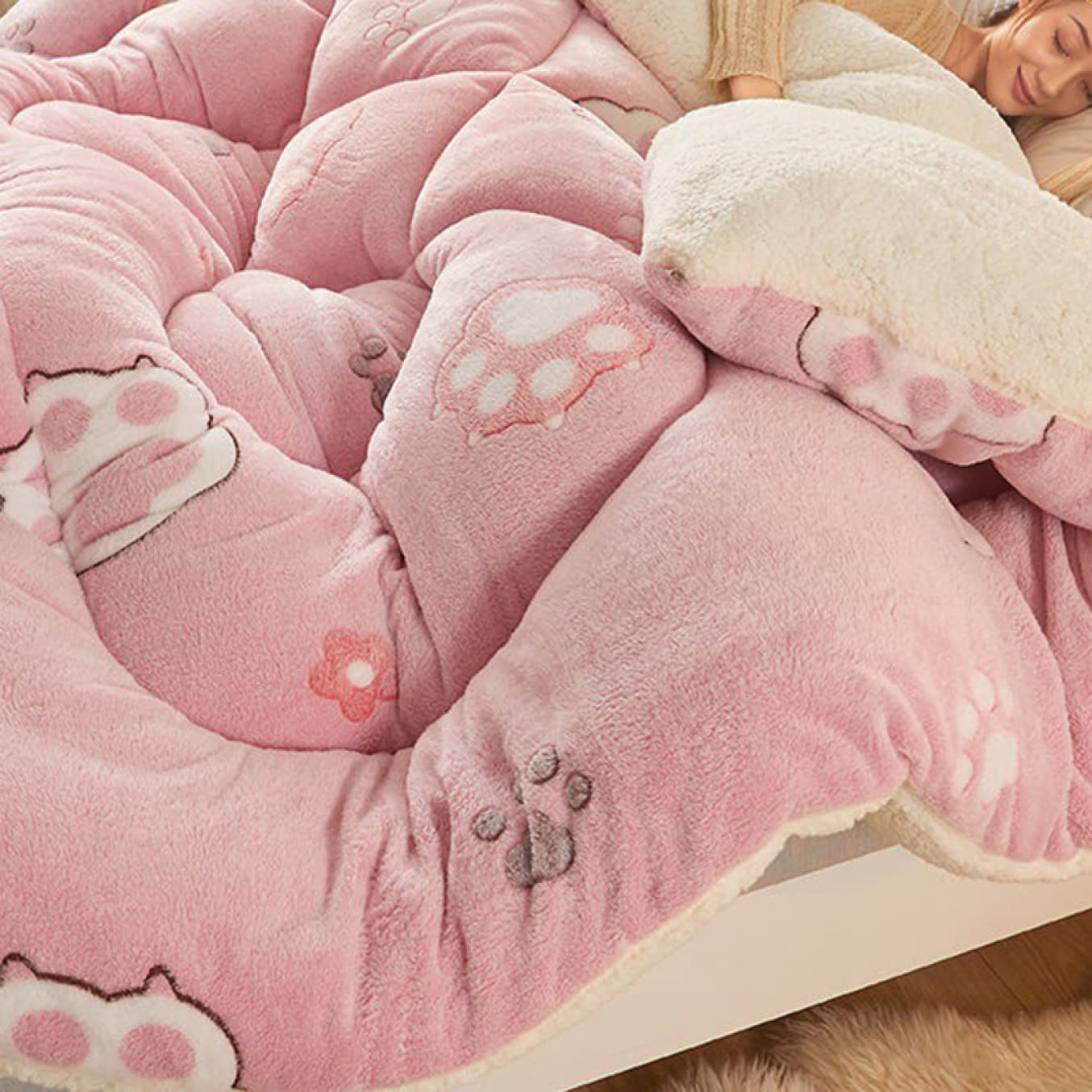 Amazon｜[BKVB] 掛け毛布 ブランケット 200*230*F わた入り クイーン